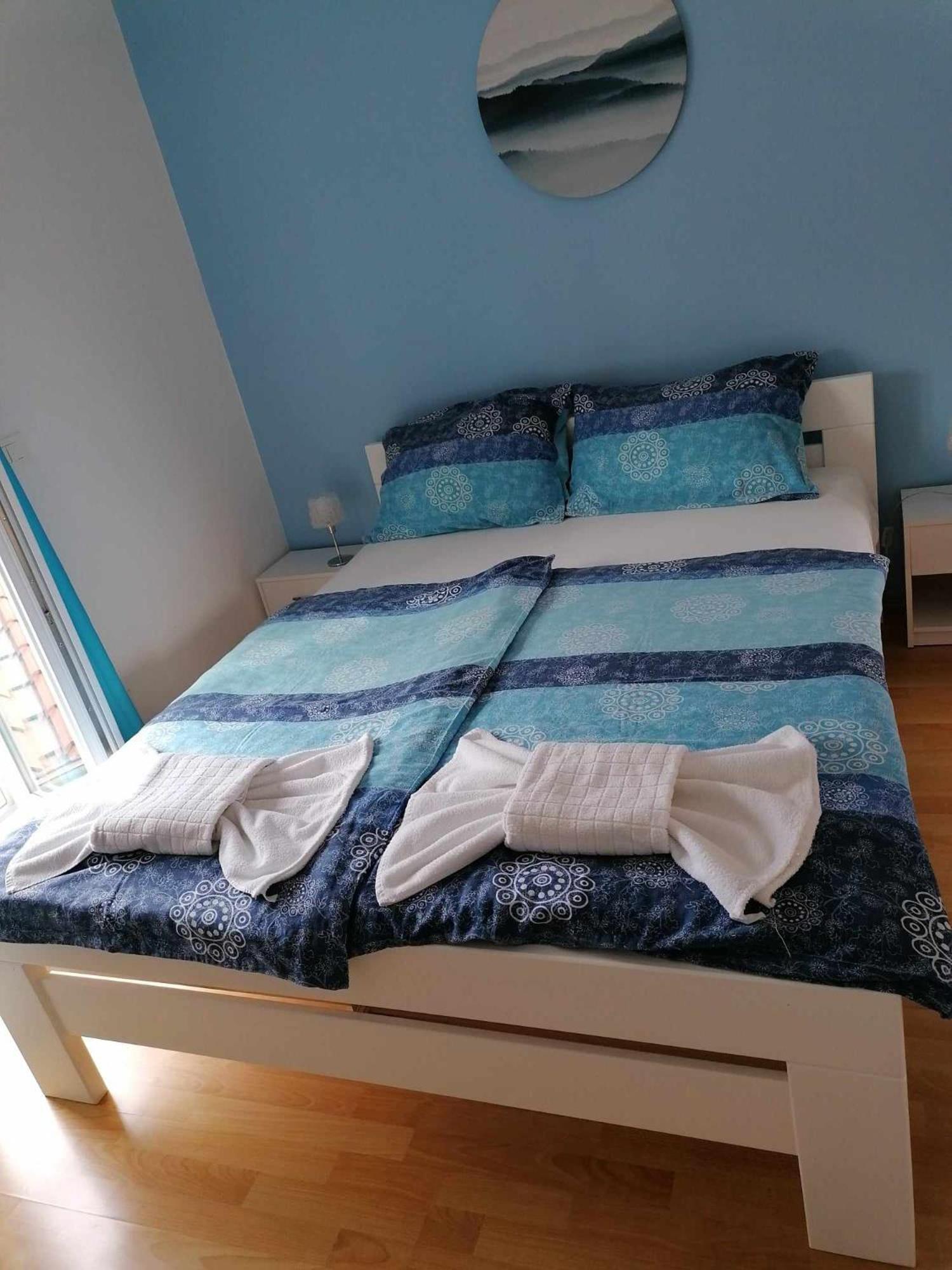 Apartment & Rooms Lilis Ізола Екстер'єр фото